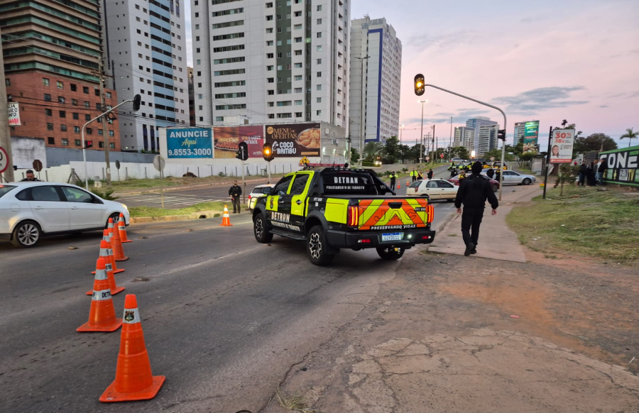 Blitz do Maio Amarelo flagra 98 motoristas alcoolizados no DF em apenas 12 horas