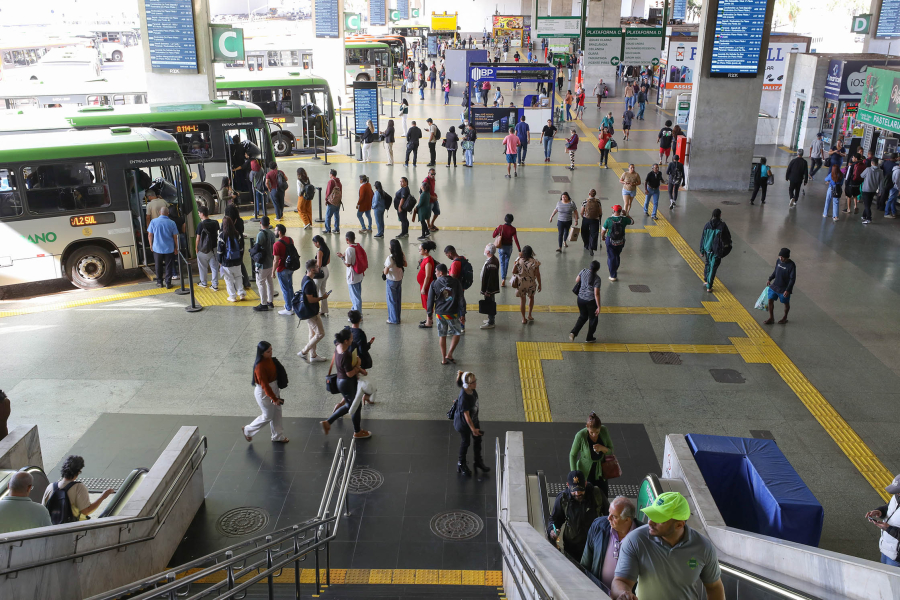 Rodoviária do Plano Piloto passa por transformação após um ano de concessão e aposta em mais segurança para usuários