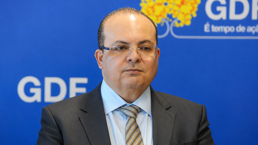 Ibaneis deixa disputa pelo Senado e redesenha o tabuleiro político do Distrito Federal