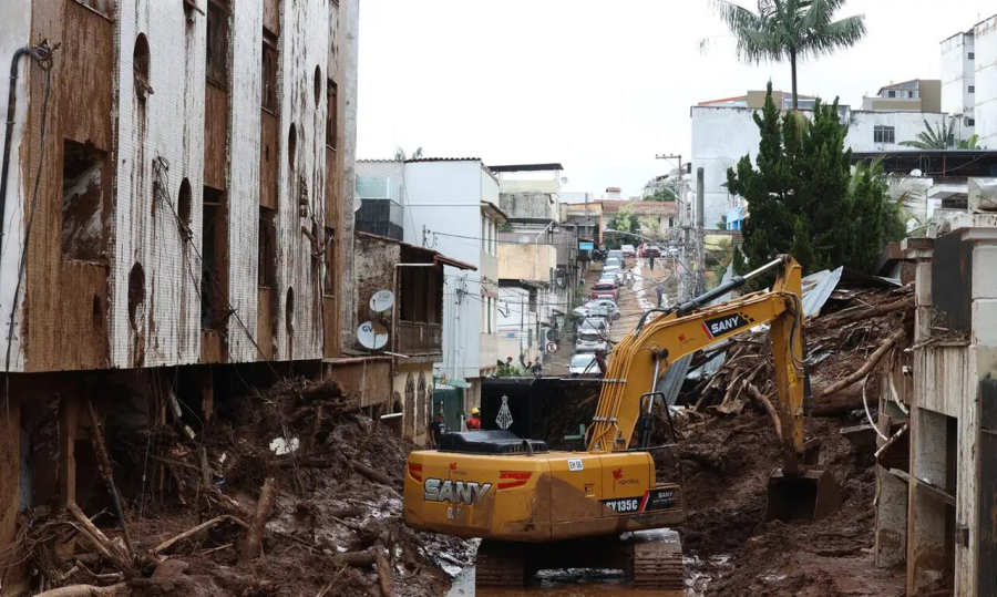 Minas | 66 mortos após temporais