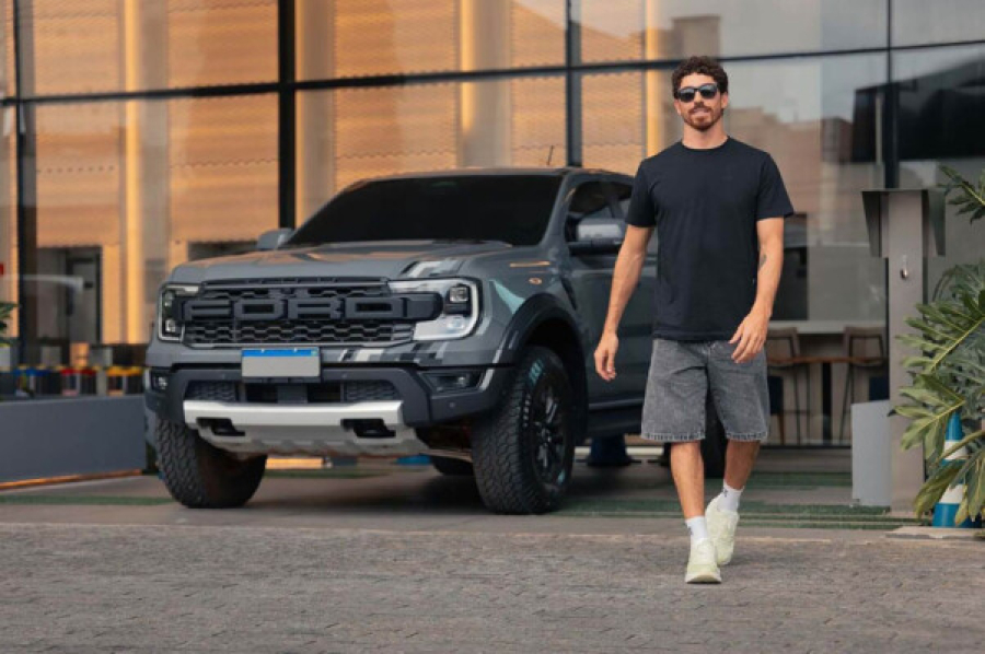 Atual campeão mundial de surfe, Yago Dora é o novo embaixador da Ford no Brasil