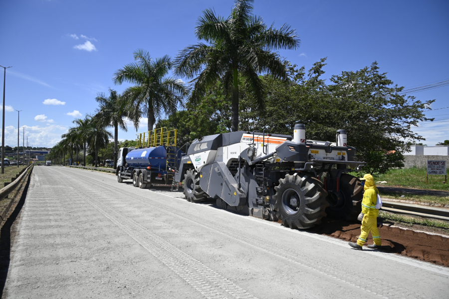 Começam obras em novo trecho da GO-060, sentido Goiânia-Trindade
