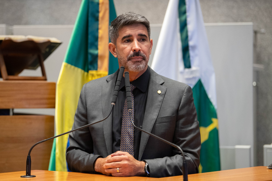 Roosevelt Vilela aprova “Tabela SUS Candanga” para reduzir filas e ampliar atendimentos no DF