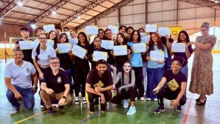 Detran-DF conclui 5º ciclo do programa Cidadania no Trânsito em escolas públicas