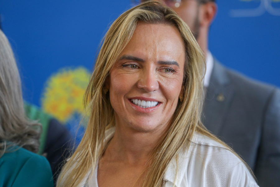 Celina Leão volta a sentir dores no peito e é diagnosticada com sinusite
