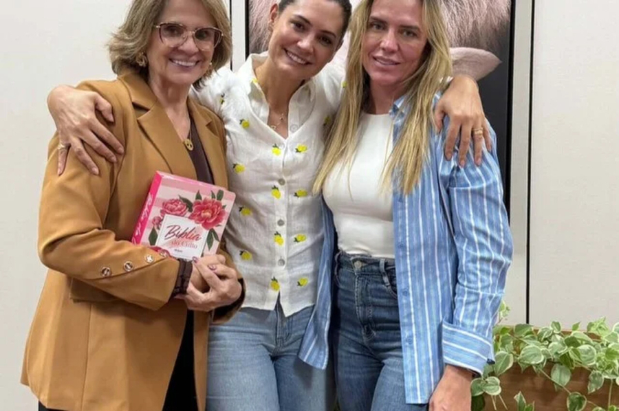 Celina nega racha na direita e afirma que Michelle Bolsonaro segue no jogo político