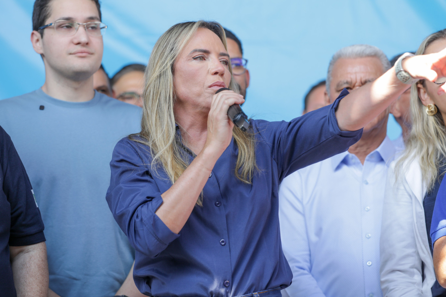 Celina Leão rebate críticas de Érika Kokay e defende agenda de trabalho no DF